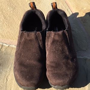 Brown Merrill kids footwear sz 2.5